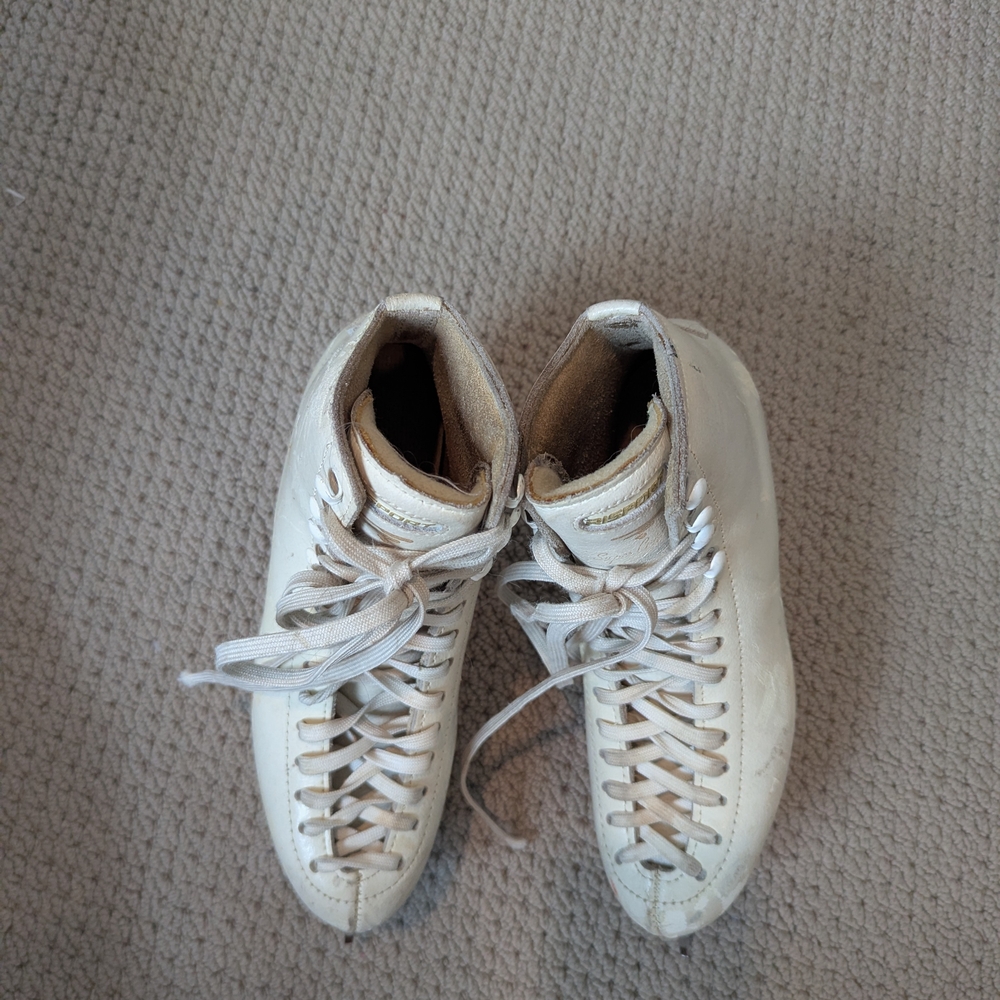 Risport Ice Skates Size 255 (7.5) - Picture 7 of 11